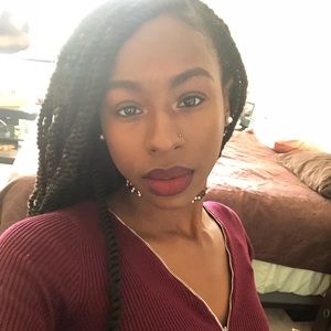 Meet your Posher, Danyell